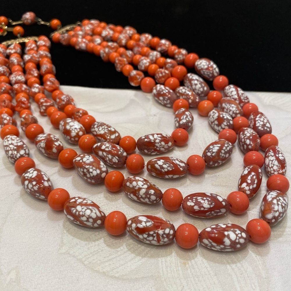 Vintage Four Strand Coral And Art Glass Necklace - Picture 11 of 12